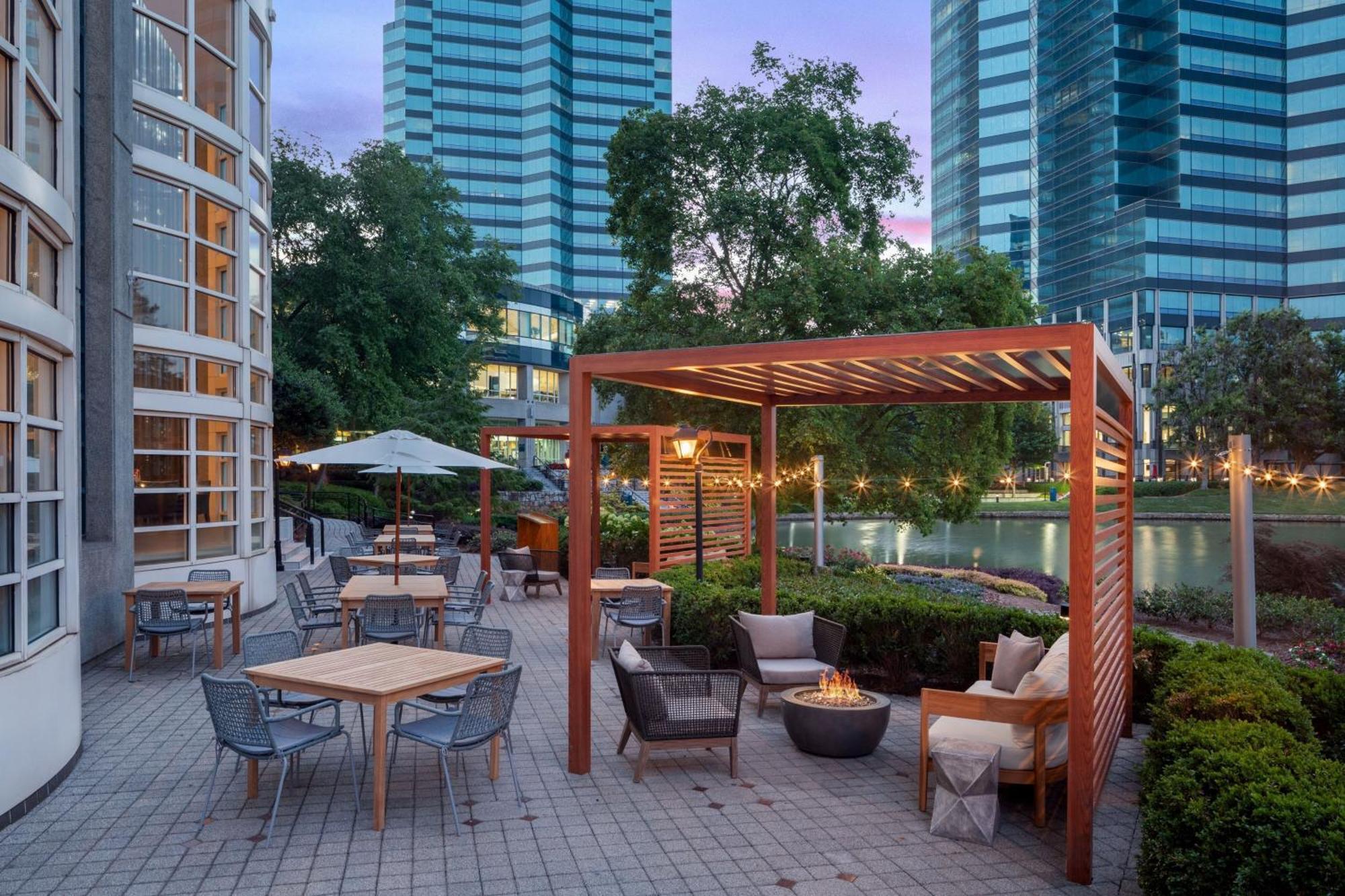Отель The Westin Atlanta Perimeter North Санди-Спрингс Экстерьер фото